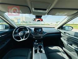 نيسان ألتيما